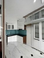Nhà 5 Tầng Giá Bán 5 Tỷ Cực Hiếm Phường Liên Mạc - Bắc Từ Liêm - View Hồ - Ô Tô Đỗ Cửa Có 1 - 0 - 2 Ạ