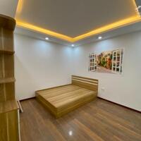 Bán căn hộ tập thể Thanh Xuân Bắc, Thanh Xuân, lô góc 2 mặt thoáng, 3 ngủ, 2wc, nhà đẹp full nội thất
