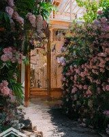 Làng Hoa Thu Nhỏ, Trung Tâm Tân Định Số 6 Trần Quý Khoách, Quận 1.!!!