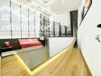 Bán Nhà Ngọc Khánh Ba Đình Nhà Đẹp Lô Góc Ngõ Kinh Doanh Trước Nhà Thoáng Tiện Ích Ngập Tràn