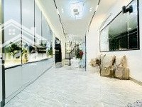 Bán Nhà Ngọc Khánh Ba Đình Nhà Đẹp Lô Góc Ngõ Kinh Doanh Trước Nhà Thoáng Tiện Ích Ngập Tràn