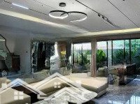 Bán Villa Hồ Bơi 6 Phòng Ngủ Cực Đẹp Ven Sông Hàn Nam Việt Á