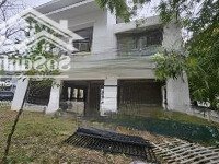 Bán Nhanh Biệt Thự Đơn Lập 3 Mặt Tiền View Hồ, Hải 0704725555