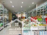 Nhà Mặt Tiền 1 Trệt 3 Lầu Lê Văn Lương 6X30M