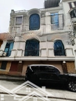 Cho Thuê Biệt Thự Trung Kính,Diện Tích100M2,Mặt Tiền11M, 5 Tầng, Thông Sàn, Thang Máy, Ô Tô Đỗ