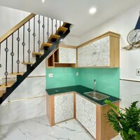 Thanh Lý gấp căn nhà riêng ở Lưu Chí Hiếu Tân Phú DT 3x4,5m 1 lầu 1 lửng 2pn chỉ 1 tỷ 450 SDT 0358089039
