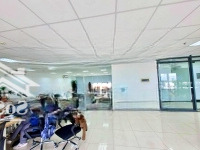 Cho Thuê Văn Phòng Minh Khai, 700M2 Giá 250 Nghìn/M2 Làm Văn Phòng, Dịch Vụ. Đủ Trần, Sàn, Điều Hòa