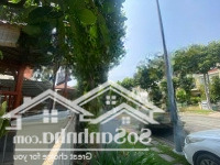 Cần Bán Biệt Thự Song Lập 300M2 Giá Chỉ 10,2 Tỷ Kế Siêu Thị Aeon Mall Bình Dương