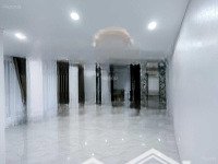 Cho Thuê Nhà Thông Sàn Thang Máy Mới Hoàn Thiện Thơm Mùi Sơn 50M X 7T Ôtô Tránh Đỗ Trước Cửa 35 Triệu