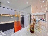 Bán Căn Nhàhẽm Xe Hơitrần Thị Trọng, P.15, Q.tân Bình. Full Nội Thất Cao Cấp, Nhà Mới Đẹp