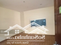 Chính Chủ Bán Ch 145M2 Chung Cư Tại Comatce Tower, 3 Phòng Ngủ 2 Vệ Sinh Ban Công Đông Nam, Nội Thất Cơ Bản, Sđ