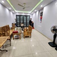 BÁN NHÀ ĐỊNH CÔNG THƯỢNG HOÀNG MAI 50m2, 4 TẦNG MẶT TIỀN 4,3m GIÁ  9.5 TỶ