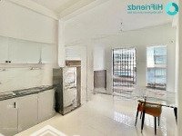 Phòng Full Nội Thất, Rộng Rãi, Có Ban Công, Thang Máy, Ngay Cầu Nguyễn Văn Cừ, Trần Hưng Đạo Q5