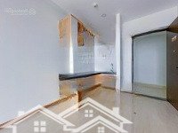 Chính Chủ Bán Căn 54M2 ( 2 Phòng Ngủvà 2Wc) Tầng 15, Block B. View Hồ Bơi. Yên Tĩnh Không Tiếng Ồn