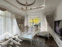 Bán Biệt Thự Đơn Lập Mỹ Phú 3 Đường Nội Khu Phú Mỹ Hưng Quận 7 O909542886