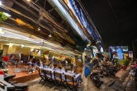 Cần Bán Gấp Hàng Mới Ra Mặt Tiền Man Thiện 200M2 .Đang Cho Quán Nhậu Thuê Giá Bán 11.8 Tỷ Sổ Riêng.