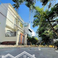 Biệt Thự 2 Mặt Tiền - 205M2-Ngang 15M- 6 Phòng Ngủ- Giá Tốt Ngay Trung Tâm Quận 2 - Giá Bán 19 Tỷ Thương Lượng