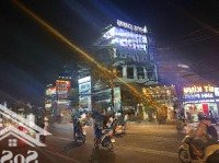 Nhà 4 Tầng Mtkd Võ Văn Ngân ~ 7M*30M = 210M2 - Đối Diện Đh Sư Phạm Kỹ Thuật. Hđ Thuê: 100 Triệu/Tháng