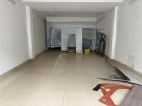 Cho Thuê 2 Tầng Mặt Phố Phương Mai 70M2 X 2T,Mặt Tiền4.5M, Thông Sàn, Riêng Biệt, Giá Bán 25 Triệu Thương Lượng