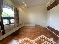 Bán Căn Biệt Thự 3 Tầng Mới Đẹp Mặt Tiền Đường 15M Xuân Quỳnh (10 X 18) 182M Đất Khu Nam Việt Á