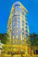 Bán Tòa Khách Sạn 4 Sao Góc 2 Mặt Tiền Đường Phan Tôn 220M2 - 13 Tầng Gồm 42 Phòng - Giá Bán 85 Tỷ Tl