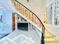 Nhà Phố Tân Cổ Điển 5X17M - Full Nội Thất Cao Cấp Nhập Khẩu - Nhà Xây Mới 100%