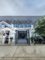 Nhà Mẫu Lệch Tầng: 4,8 Tỷ, 92M2 Nhà 1 Trệt 2 Lầu Có Phòng Ngủ Dưới Gần Vòng Xoay An Phú, Thuận An