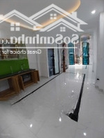 Cần Bán Gấp Căn Nhà Tiền Lệ - Song Phương Oto Vào Cửa Cách Vinsmart 4Km