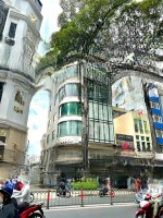 Tòa Nhà Góc 2Mt 3 Tháng 2 Quận 10 -Diện Tích9 X 16M - Hầm - 8 Tầng - Hđt 400 Triệu - Giá Bán 85 Tỷ