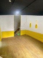 Cho Thuê Nhà Đẹp Nguyên Căn Phố Lê Ngọc Hân: 70M2X5 Tầng, Mặt Tiền 5M, Khu Vực Sầm Uất Nhiều Vp