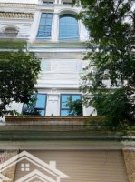Chính Chủ Cần Cho Thuê Gấp Tòa Nhà Giang Văn Minh,Diện Tích60M2 X 7 Tầng, Thông Sàn, Thang Máy. Gía 40 Triệu