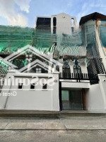 Cho Thuê Nhà Mặt Tiền Trần Quý Khoách Quận 1.Diện Tích8X15M, 1 Trệt, 4 Lầu, Thang Máy