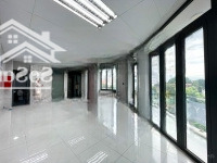 Cho Thuê Văn Phòng Kdt Vạn Phúc City 5X10M 9 Triệu, 7X20M Giá Bán 10 Triệu, 7X22M 13 Triệu Có Thang Máy, Máy Lạnh