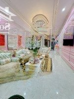 Chính Chủ Bán Biệt Thự 4Ty5 Full Nội Thất Luxuxy Ngay Chợ