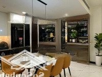 Đâu Là Căn 2 Phòng Ngủcó Giá Bán Tốt Nhất. Chủ Nhà Thiện Chí Bán Chỉ Với 14.3Tỷ Đã Bao Gồm Nội Thất