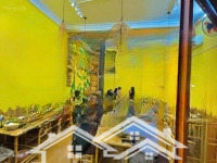 Nhà Nguyên Căn Đường Hai Bà Trưng, Q1,Diện Tích4X20M , Kd Tự Do