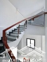 Chủ Gửi Bán Nhà Phố 1 Trệt 2 Lầu, Cách 15 Đường 30/4, Gần Quảng Trường Tỉnh, Nhà Mới