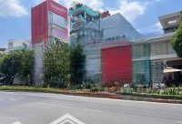 16,8 Tỷ- (5.5X14M, 77M2 - 5 Tầng) - Góc 2 Mặt Tiền Ngay Đầm Sen Gần Ông Ích Khiêm - Giá Siêu Tốt