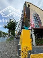 Cho Thuê Mặt Tiền Đường Nguyễn Văn Linh Và Phạm Văn Nghị, Căn Góc, Phú Mỹ Hưng, Quận 7