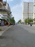 Chính Chủ Cho Thuê Nhà Nguyên Cănmặt Tiềnquận 5, 3 Lầu,Diện Tích100M2, 8 Phòng Ngủ 6 Vệ Sinh Giá Cho Thuê 40 Triệu 0902589310