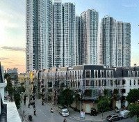 Bán Căn Liền Kề Hoàng Huy Mall, Đã Hoàn Thiện 3.5 Tầng Xẻ Khe, Đang Có Hđ Thuê 20 Triệu/ Tháng.