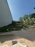 Bán Lô Đất Kdc Lê Phong 1, P. Tân Đông Hiệp, Tp. Dĩ An. 107M2 ( 4X27). Giá Chỉ 3,4Ty. Sổ Hồng Riêng