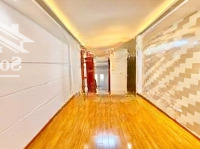 B. An Nhà ,Chính Chủ 33M2, 5 Tầng ,Nguyễn Khang . Nhà Đẹp Ngay. 7 Tỷ Nhỉnh Liên Hệ: 0363792097