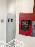Cho Thuê Tòa Nhà Cách Quận 1 Chỉ 5P'' ,Ngang 32 X 20M Hầm 5 Tầng 2.300M2 Sàn Giá 350 Triệu/Th