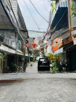 Gấp Bán Giảm Sâu 2Tỷ -Hẽm Xe Hơi8M Ung Văn Khiêm- Ngay Hutech - 4 Tầng 5 Phòng Ngủ- 62M Vuông Vức Oto Quay Đâu