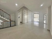 Nhà Nguyên Căn 7X20M, Hầm + 5 Tầng. Nhà Mới, Sàn Trống, Thang Máy, Có Pccc. Giá Chỉ 70 Triệu (Bao Thuế)