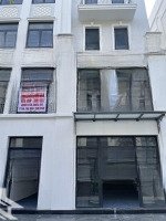 Siêu Phẩm Giá Rẻ Nhất Dự Án Nhà 5 Tầng Đẹp Giữa Trung Tâm Vinhomes Grand Park