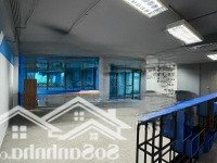 Cho Thuê Văn Phòng Hoàng Văn Thái Diện Tích 120M2 Giá Bán 15. 5 Triệu View Full Kính