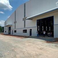 Cho thuê 4800m2 XƯỞNG bến cát , Giá : 315 triệu/tháng ,G.tờ đầy đủ , PCCC tự động ,đường công ,khu sản xuất