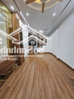 Bán Nhà Ngô Quyền - Dân Xây- Nhà Đẹp Long Lanh - Hai Thoáng - Công Năng Đủ 30M2 4.9 Tỷ